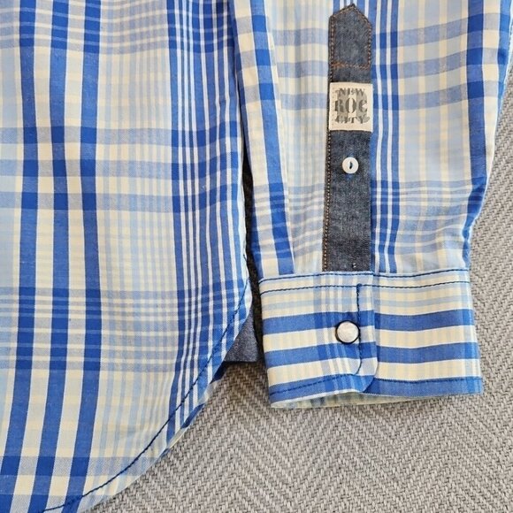Rocawear Western Shirt Men's XL Blue Plaid Pearl Snap Denim Patches Classic EUC - Picture 3 of 12